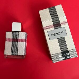 Burberry London perfume